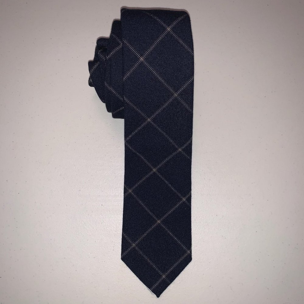 Knottery - Pattern Tie (NWOT)